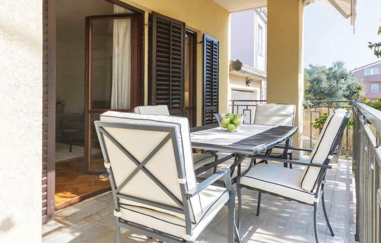 شقة بولا  في Apartman Eta المظهر الخارجي الصورة